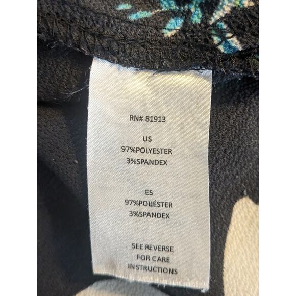 C & E Sleeveless Blouse Small Black Pink Tropical Floral V-Neck Cottagecore - Picture 7 of 7